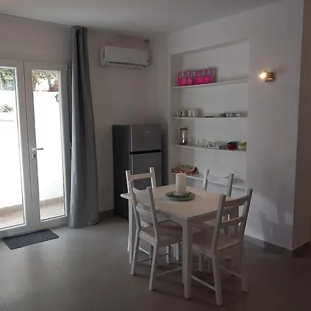 Costa Mondello Apartman *